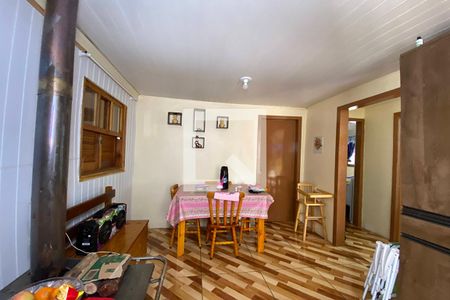 Casa à venda com 120m², 2 quartos e 2 vagasCozinha