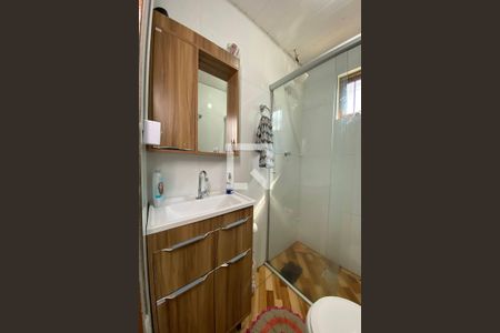Casa à venda com 120m², 2 quartos e 2 vagasBanheiro
