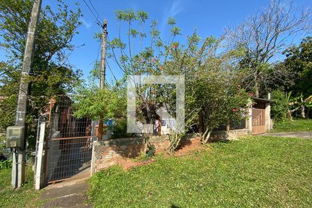 Casa à venda com 120m², 2 quartos e 2 vagasFachada