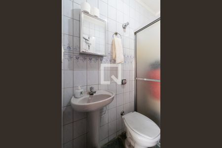 Casa à venda com 702m², 5 quartos e 5 vagasBanheiro 2