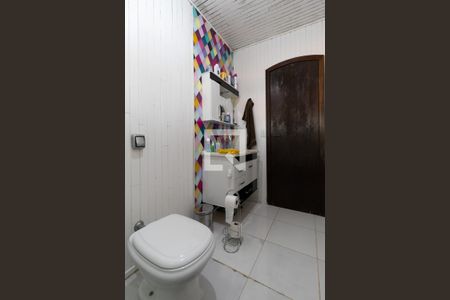 Casa à venda com 702m², 5 quartos e 5 vagasBanheiro da Suíte