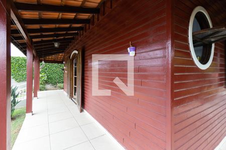 Casa à venda com 702m², 5 quartos e 5 vagasVaranda