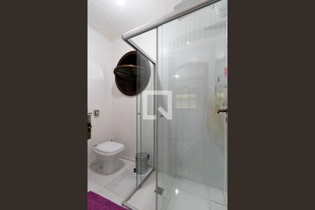 Casa à venda com 702m², 5 quartos e 5 vagasBanheiro Social