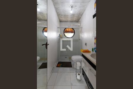 Casa à venda com 702m², 5 quartos e 5 vagasBanheiro da Suíte