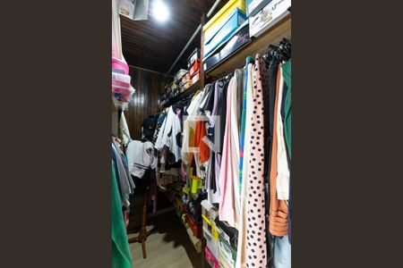 Casa à venda com 702m², 5 quartos e 5 vagasCloset da suíte