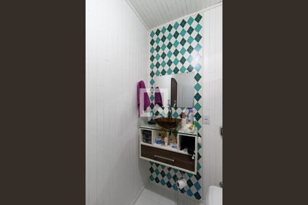 Casa à venda com 702m², 5 quartos e 5 vagasBanheiro Social