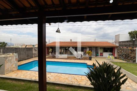 Casa à venda com 702m², 5 quartos e 5 vagasVista da Suíte