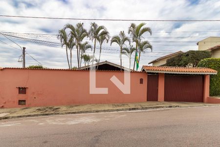 Casa à venda com 702m², 5 quartos e 5 vagasFachada
