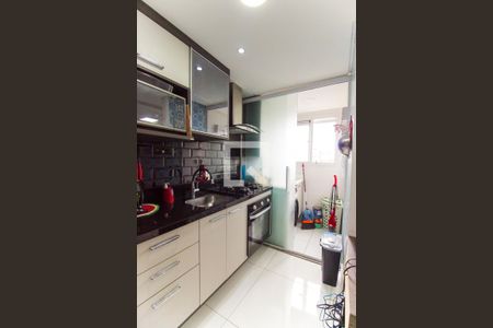 Cozinha de apartamento para alugar com 2 quartos, 40m² em Itaquera, São Paulo