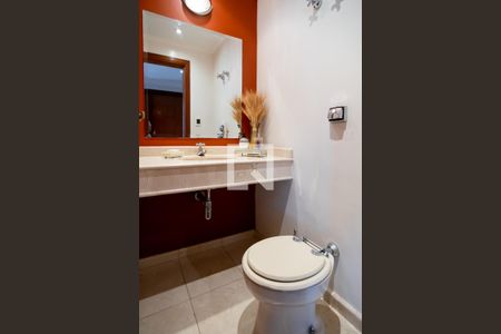 Apartamento à venda com 222m², 4 quartos e 3 vagasLavabo