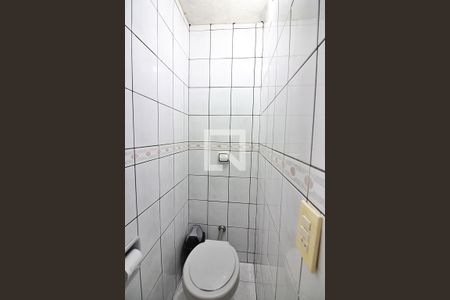 Casa para alugar com 277m², 3 quartos e 4 vagasBanheiro de serviço