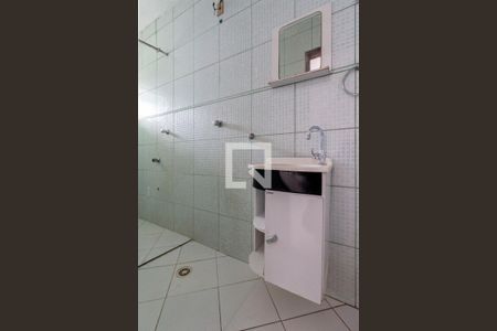 Casa para alugar com 100m², 2 quartos e sem vaga Casa para alugar com 100m², 2 quartos e sem vagaBanheiro Quarto 2 - Suite