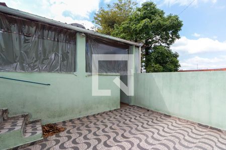 Casa para alugar com 100m², 2 quartos e sem vaga Casa para alugar com 100m², 2 quartos e sem vagaQuintal
