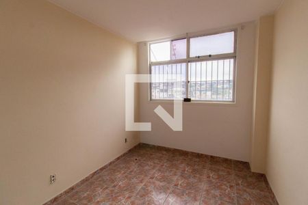 Quarto 1 de apartamento para alugar com 2 quartos, 48m² em Centro, Nilópolis