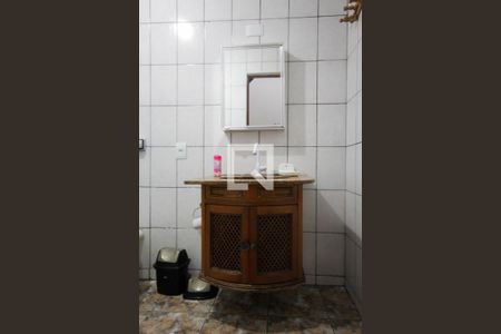 Casa à venda com 132m², 2 quartos e 1 vagaBanheiro