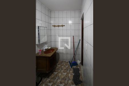 Casa à venda com 132m², 2 quartos e 1 vagaBanheiro