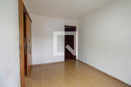 Casa à venda com 220m², 4 quartos e 3 vagas Casa à venda com 220m², 4 quartos e 3 vagasSuíte