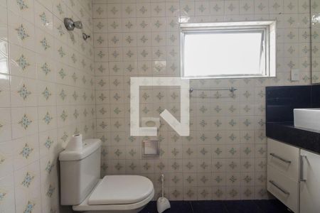 Banheiro Social de casa à venda com 4 quartos, 130m² em Vila Carrao, São Paulo