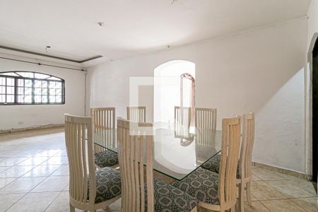 Sala de casa para alugar com 3 quartos, 200m² em Jardim Santa Helena, Itaquaquecetuba