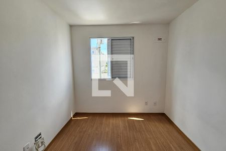 Quarto 1 de apartamento para alugar com 2 quartos, 47m² em Parque Santa Rosa, Suzano