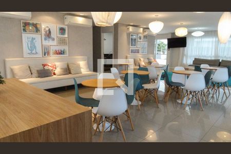 Apartamento à venda com 60m², 2 quartos e 1 vagaÁrea comum