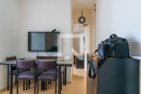 Sala de apartamento à venda com 2 quartos, 63m² em Jardim São Vicente, Campinas