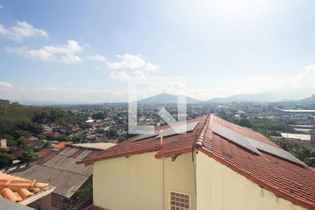 Casa à venda com 360m², 3 quartos e 3 vagas Casa à venda com 360m², 3 quartos e 3 vagasVista do Terraço