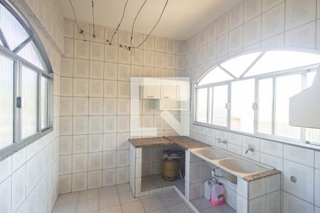 Casa à venda com 360m², 3 quartos e 3 vagas Casa à venda com 360m², 3 quartos e 3 vagasÁrea de Serviço
