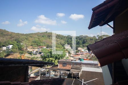 Casa à venda com 360m², 3 quartos e 3 vagas Casa à venda com 360m², 3 quartos e 3 vagasVista do Quarto