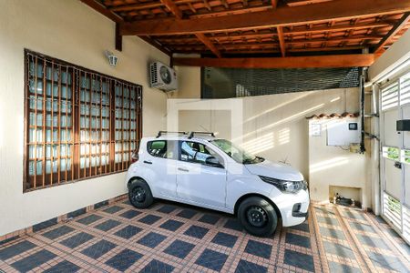 Casa à venda com 125m², 3 quartos e 3 vagasGaragem