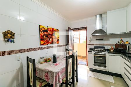 Casa à venda com 125m², 3 quartos e 3 vagasCozinha