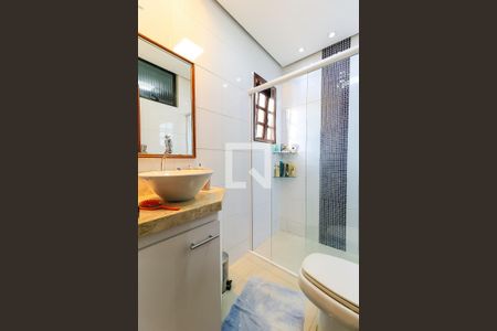 Casa à venda com 125m², 3 quartos e 3 vagasBanheiro da Suíte