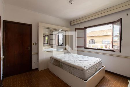 Casa à venda com 401m², 4 quartos e 4 vagasSuíte