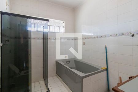 Casa à venda com 401m², 4 quartos e 4 vagasBanheiro da Suíte