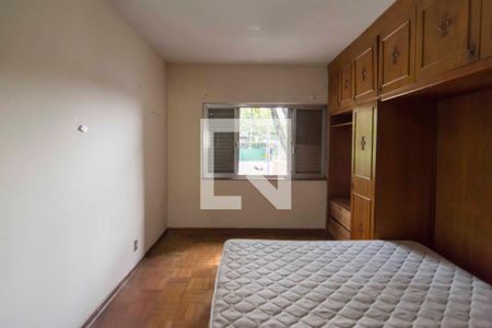 Quarto 2 de casa para alugar com 2 quartos, 120m² em Estância Jaraguá, São Paulo