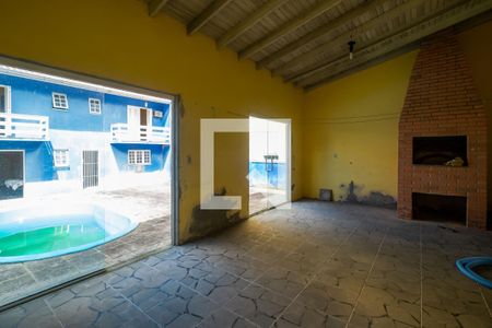 Casa à venda com 162m², 3 quartos e 2 vagas Casa à venda com 162m², 3 quartos e 2 vagasChurrasqueira