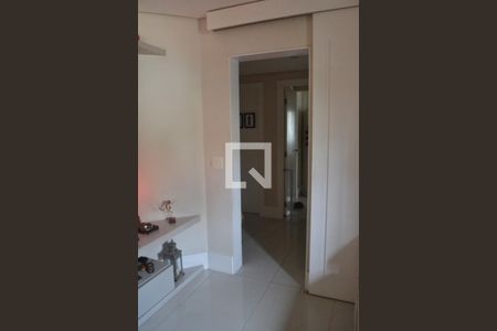 Corredor de apartamento para alugar com 2 quartos, 100m² em Paraíso, São Paulo