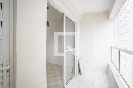 Sacada de apartamento à venda com 3 quartos, 60m² em Padroeira, Osasco