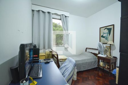 Apartamento à venda com 95m², 4 quartos e 1 vagaQuarto 2