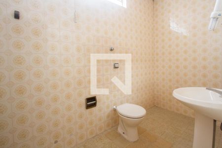 Casa à venda com 129m², 2 quartos e 2 vagasBanheiro
