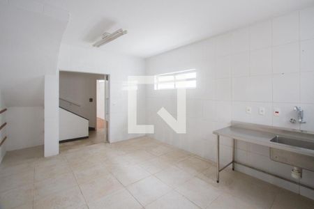 Casa à venda com 129m², 2 quartos e 2 vagasCozinha