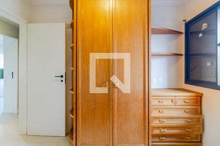 Quarto 1 de apartamento para alugar com 3 quartos, 85m² em Vila Madalena, São Paulo
