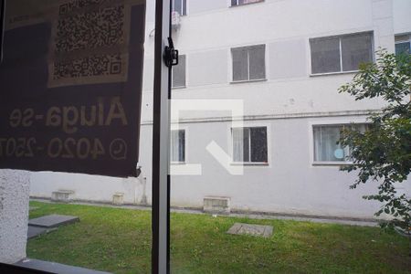 Quarto 1 - Vista de apartamento para alugar com 2 quartos, 47m² em Rubem Berta, Porto Alegre