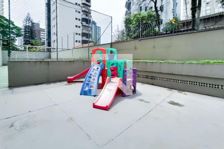 Apartamento para alugar com 107m², 3 quartos e 1 vagaPlayground