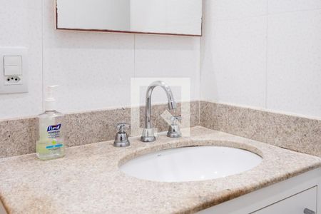 Banheiro Social de apartamento para alugar com 3 quartos, 107m² em Brooklin Paulista, São Paulo