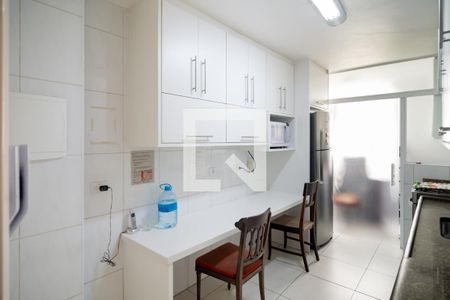 Apartamento para alugar com 107m², 3 quartos e 1 vagaCozinha