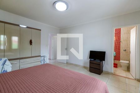 Suíte de casa à venda com 3 quartos, 196m² em Vila Medeiros, São Paulo