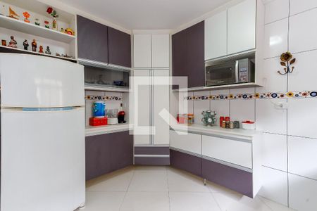 Casa à venda com 196m², 3 quartos e 2 vagasCopa e Cozinha