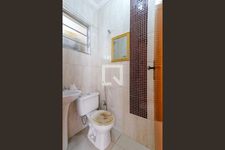 Casa à venda com 196m², 3 quartos e 2 vagasBanheiro de Serviço