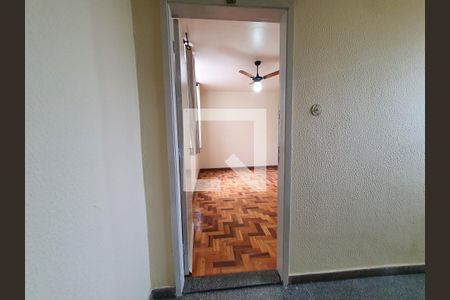Entrada de apartamento à venda com 2 quartos, 60m² em Vila Isabel, Rio de Janeiro